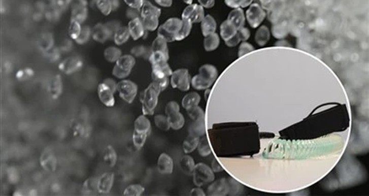 How does the low - temperature flexibility of Air Cusions TPU perform?
